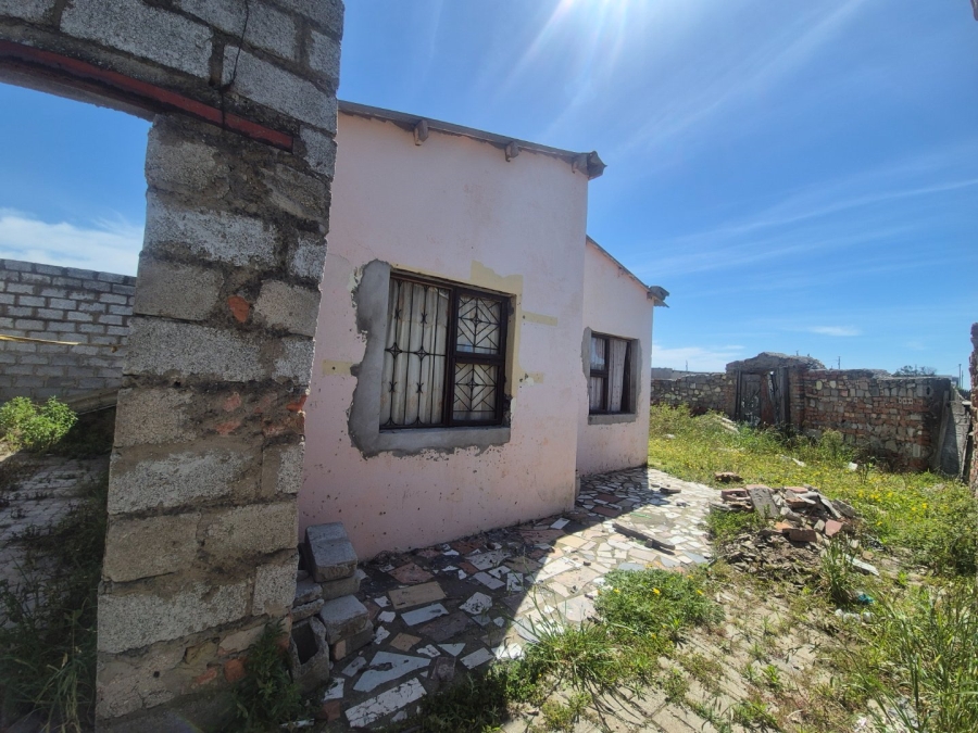 2 Bedroom Property for Sale in Kwazakhele Eastern Cape